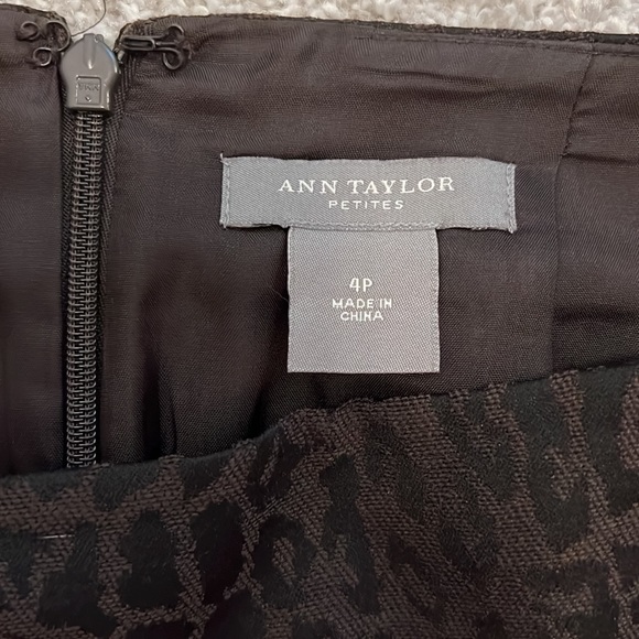 Ann Taylor Leopard Print Skirt - Picture 7 of 7